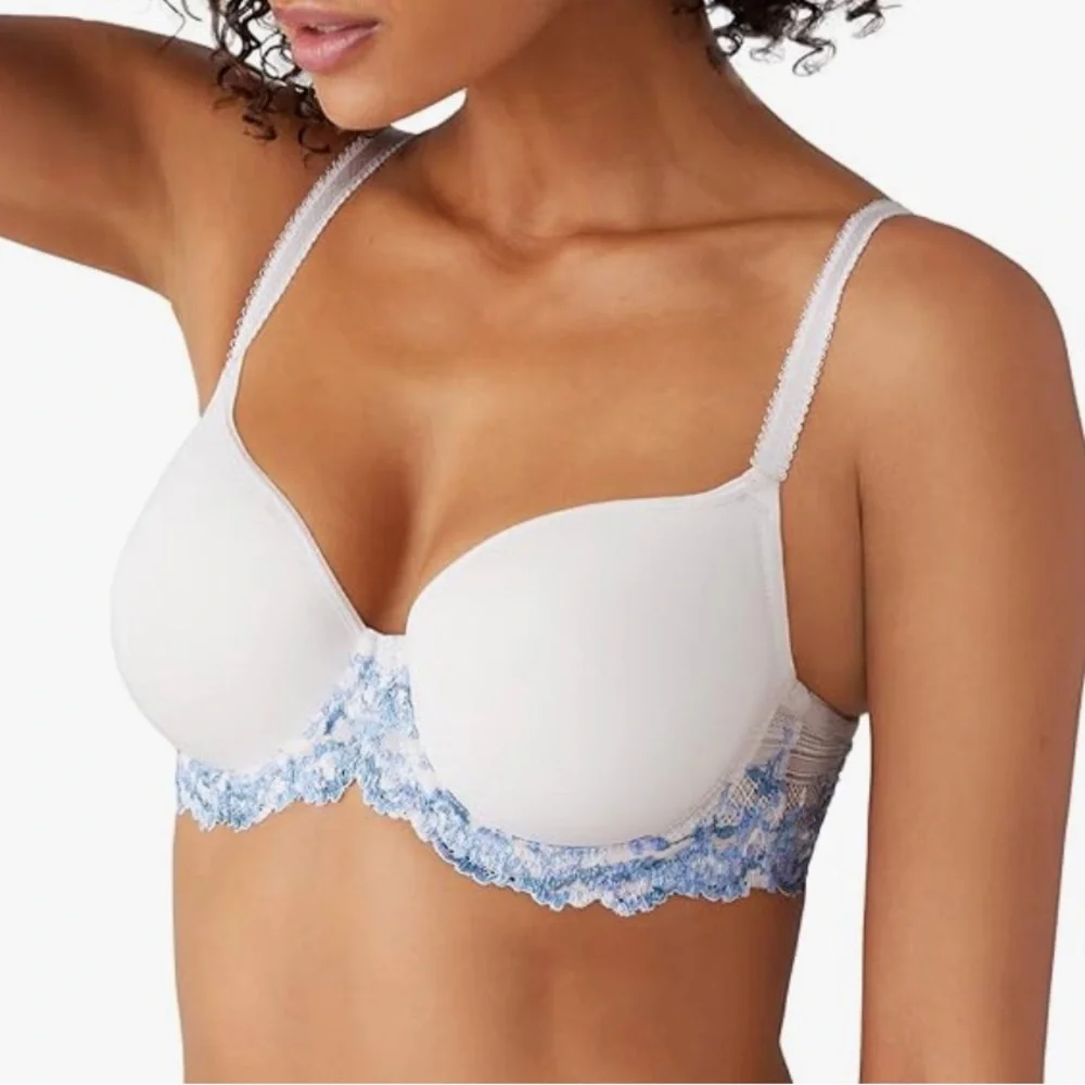 New! Wacoal Women's White and Blue Lace Bra Sz 38 DD - Picture 2 of 4